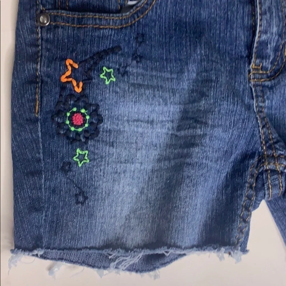 SO Neon Embroidered Denim Raw Hem Short Star Floral girl 10